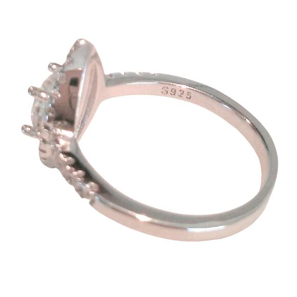 Solitaire Ring Sz 8 Cocktail Silver 925 Simulated REALISTIC DIAMOND Contemporary - Picture 3 of 10